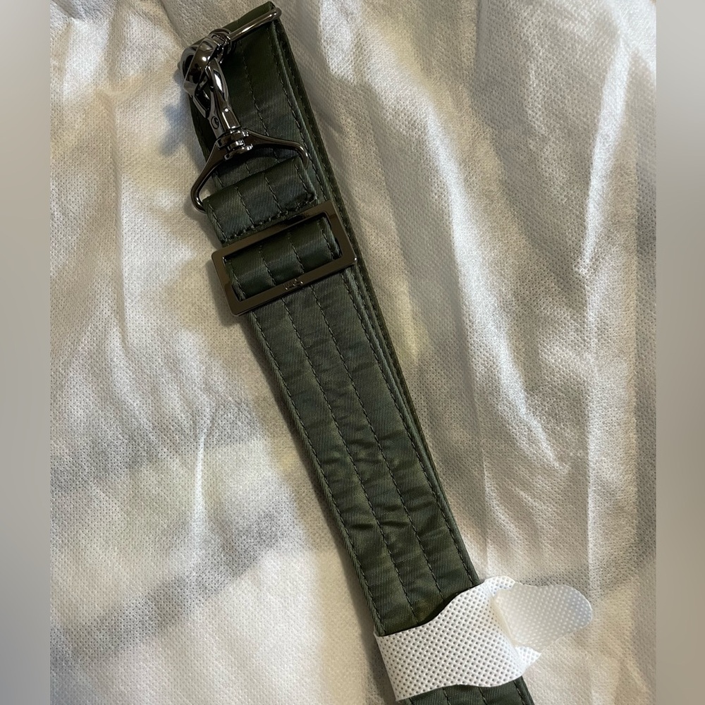 LUG: Bag Strap